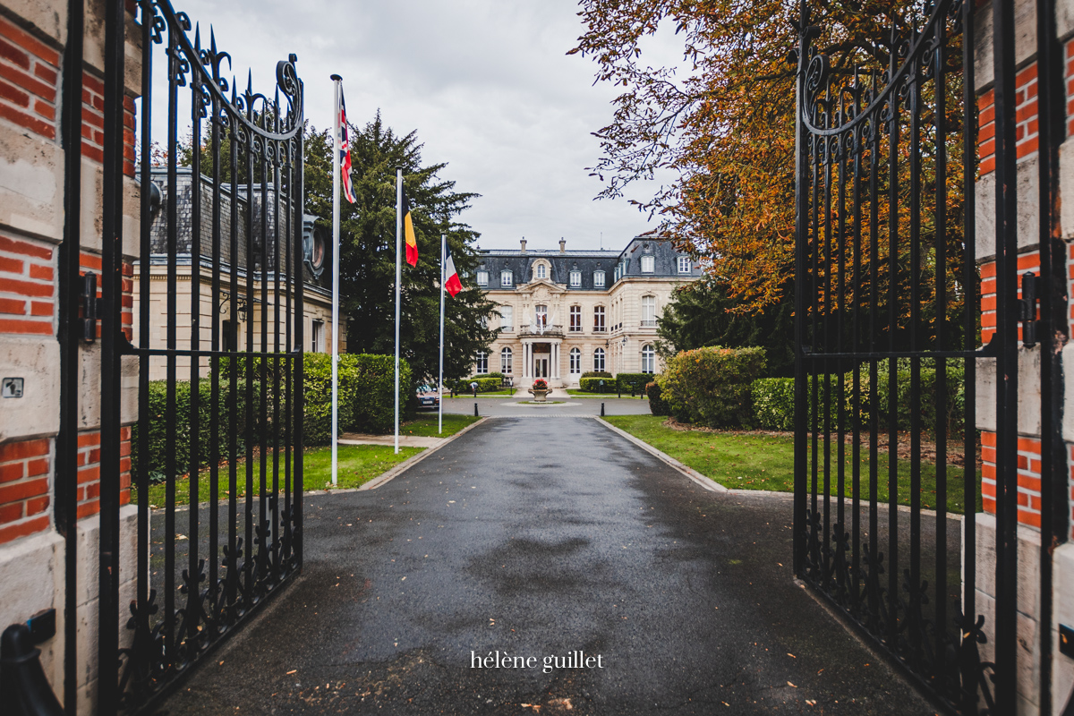 Photographie Entrée Domaine Les Crayères Reims Helene Guillet Photographe