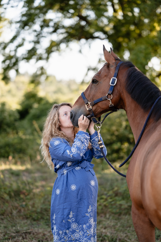 photo de couple pendant un mariage dans la marne