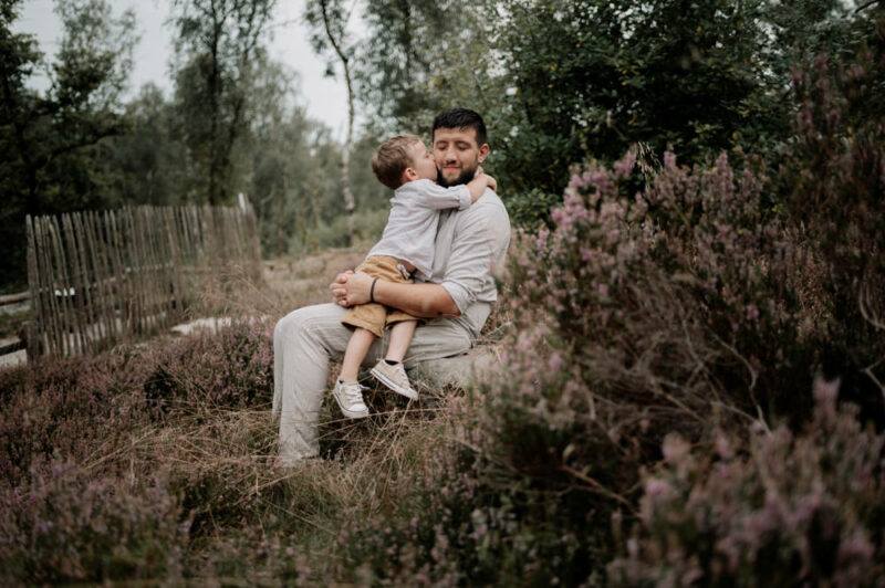 famille dans la nature pour une séance photo famille dans l'aisne
