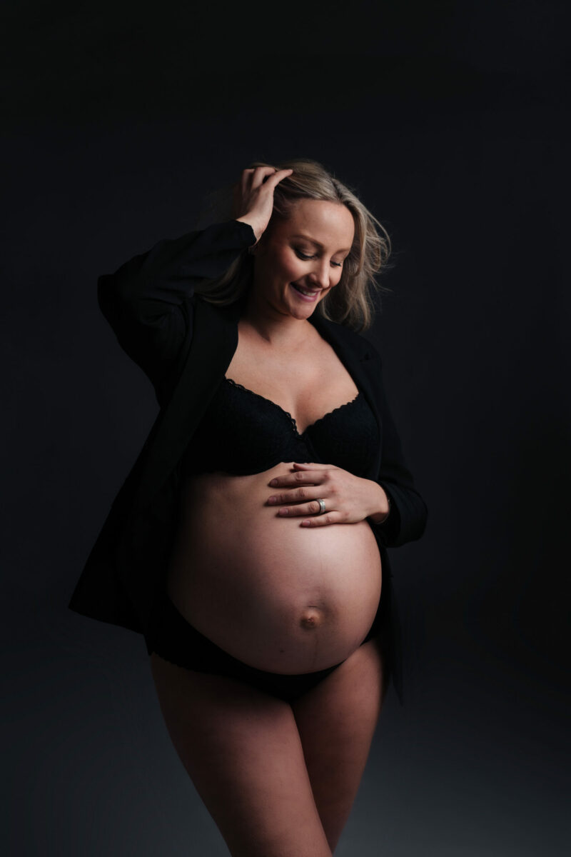 séance photo grossesse en studio dans l'aisne par une photographe professionnelle